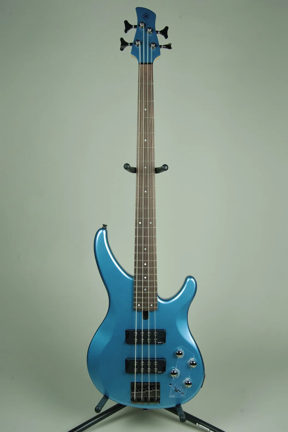 Yamaha TRBX 304 4-String Bass Guitar - Factory Blue — David's